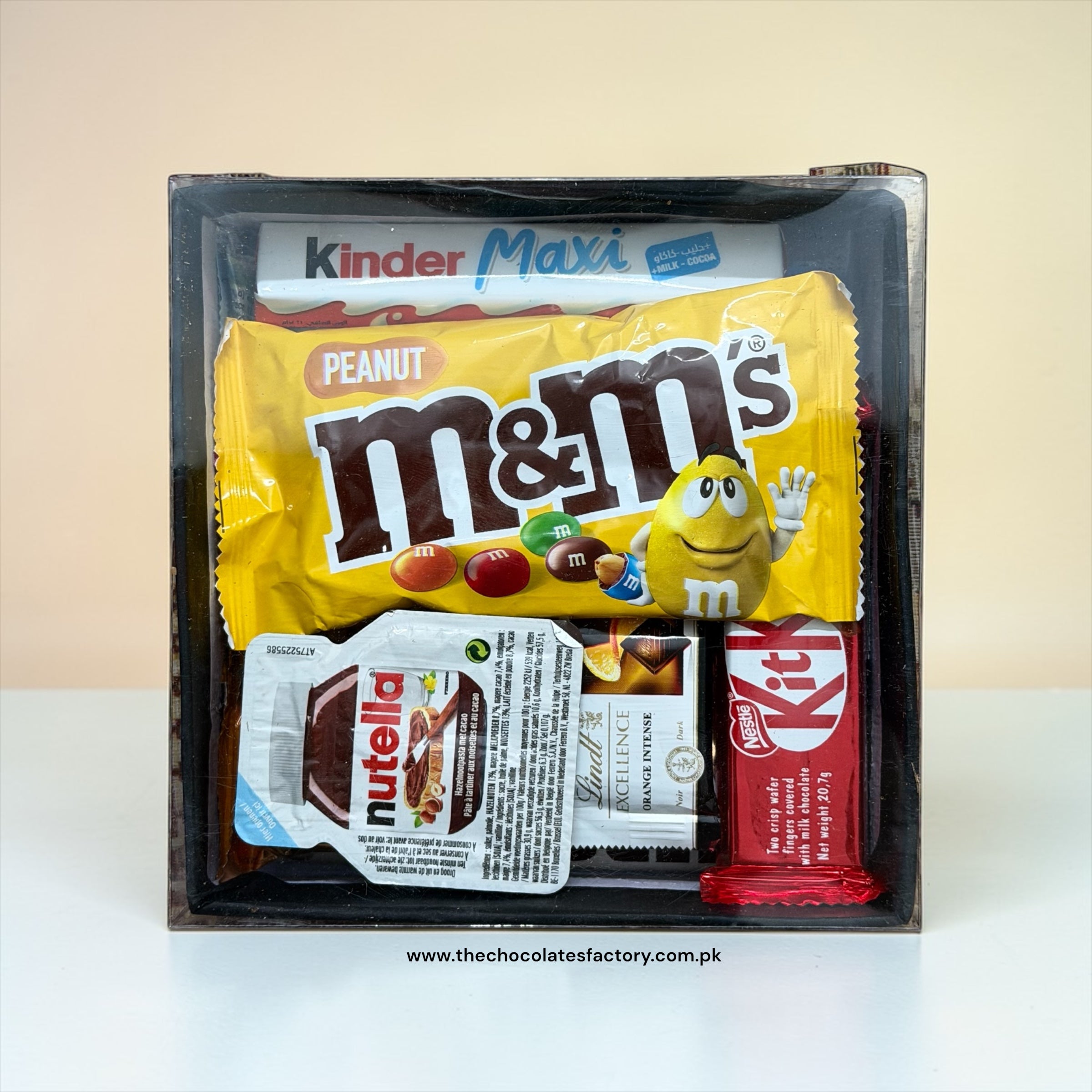 Pure chocolate love in every bite ( GIFT BOX )