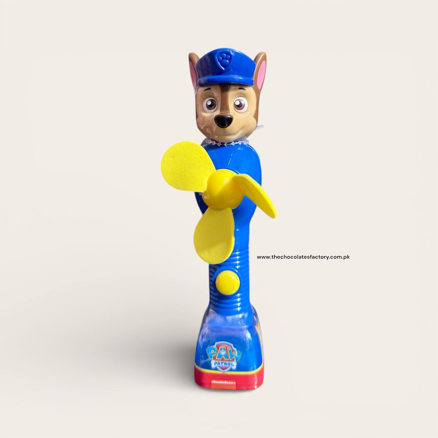 Relkon Surprise Fan With Candies ( 5 Characters )